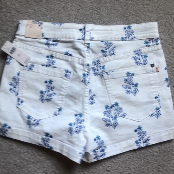 NWT Anthropologie Pilcro Denim Button Fly Shorts 29 - Picture 2 of 4
